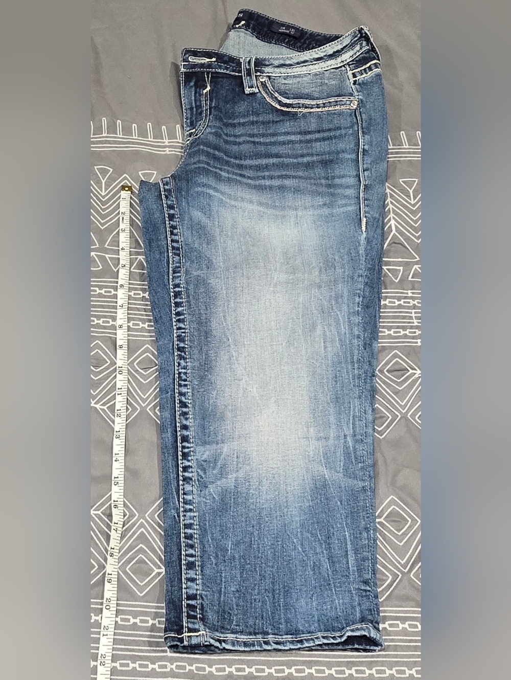 Vigoss Midrise New York Denim Capris Size 14 - Picture 3 of 9